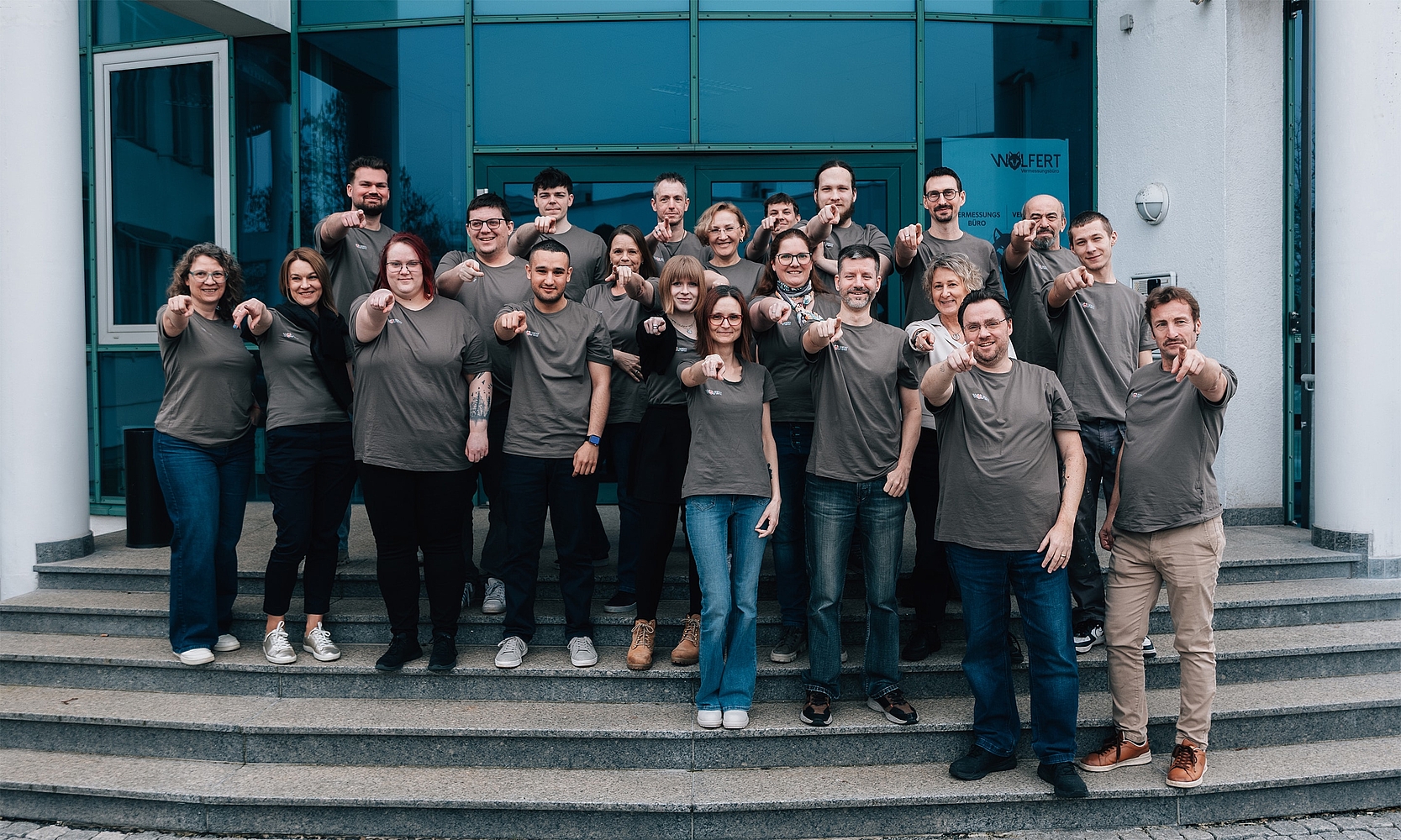 Teamfoto des Vermessungsbüros Wolfert